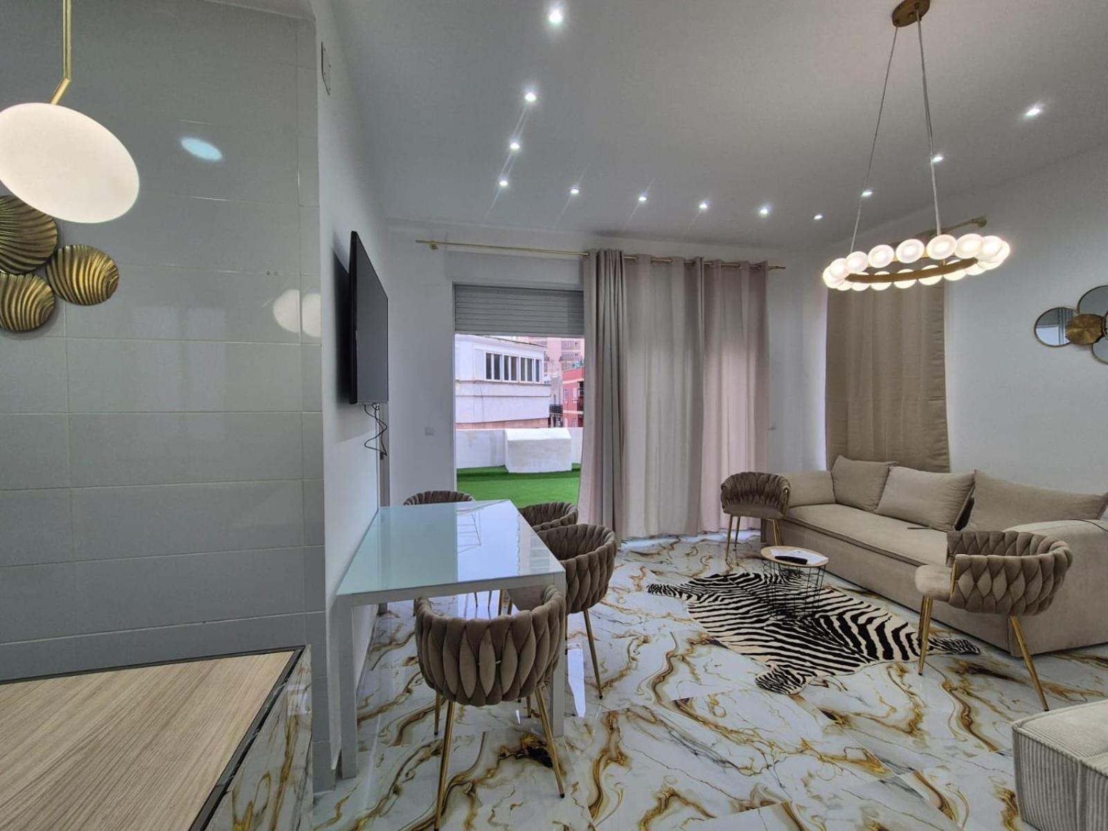 Downtown Apartments Alicante Exterior foto